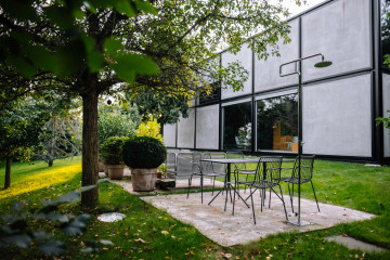 Zahrada u moderní vily, Beroun